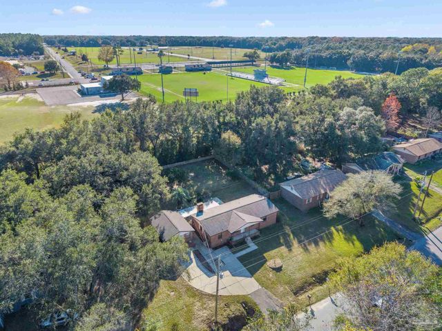 465 Ronda St, Pensacola, FL 32534