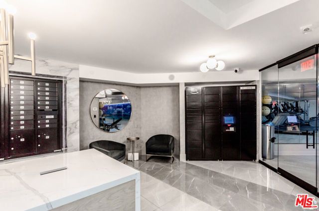 105 S Doheny Drive 305, Los Angeles, CA 90048
