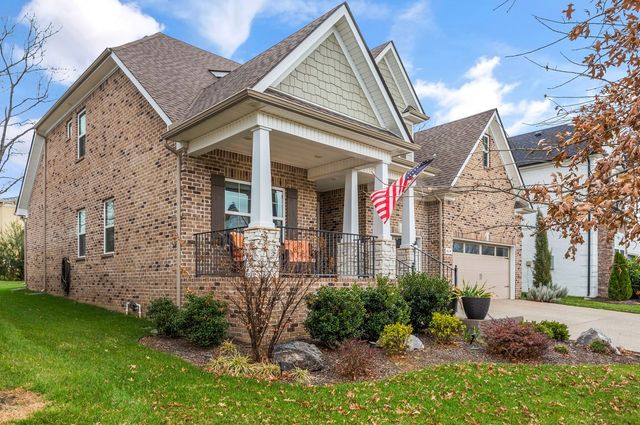 4314 Attleboro Dr, Murfreesboro, TN 37128