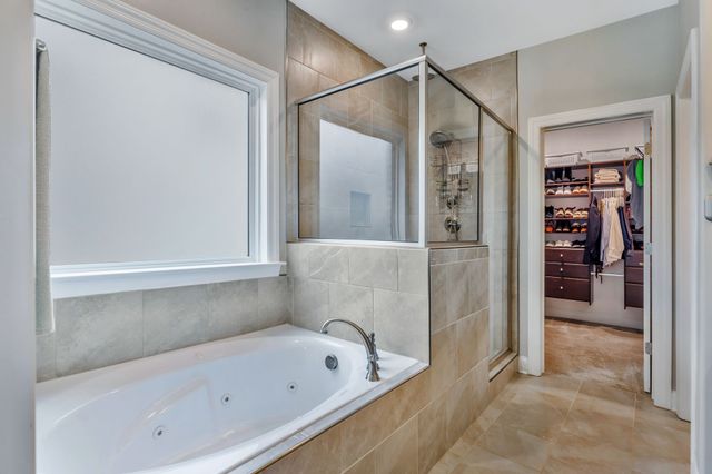 4314 Attleboro Dr, Murfreesboro, TN 37128