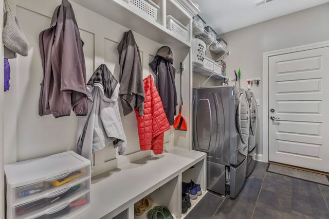 4314 Attleboro Dr, Murfreesboro, TN 37128