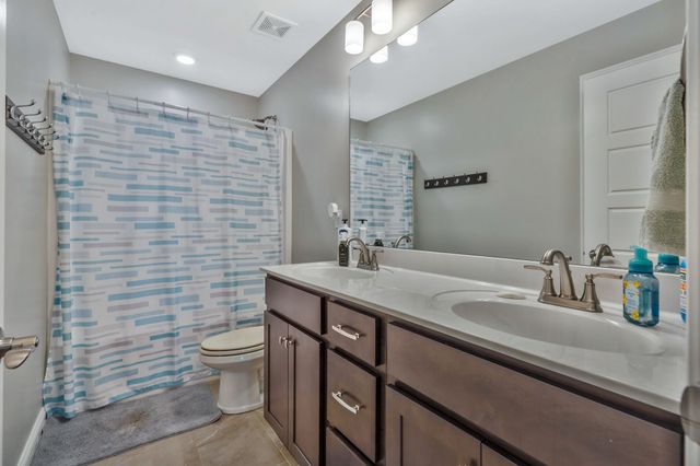 4314 Attleboro Dr, Murfreesboro, TN 37128