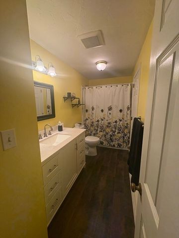 45 Key St 45, Millis, MA 02045