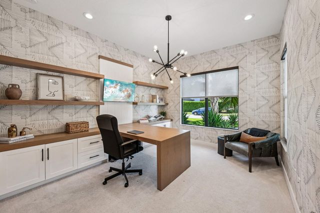 17360 Pagoda Palms Drive, Boca Raton, FL 33496