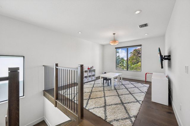 17360 Pagoda Palms Drive, Boca Raton, FL 33496