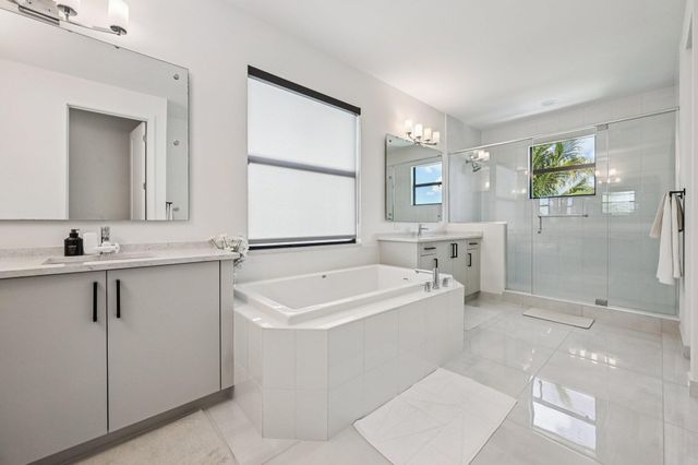 17360 Pagoda Palms Drive, Boca Raton, FL 33496