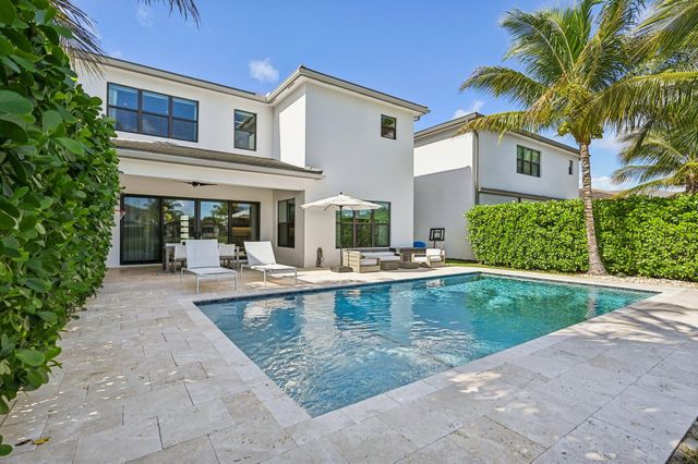 17360 Pagoda Palms Drive, Boca Raton, FL 33496