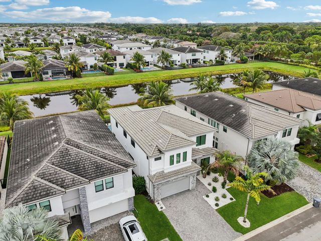 17360 Pagoda Palms Drive, Boca Raton, FL 33496