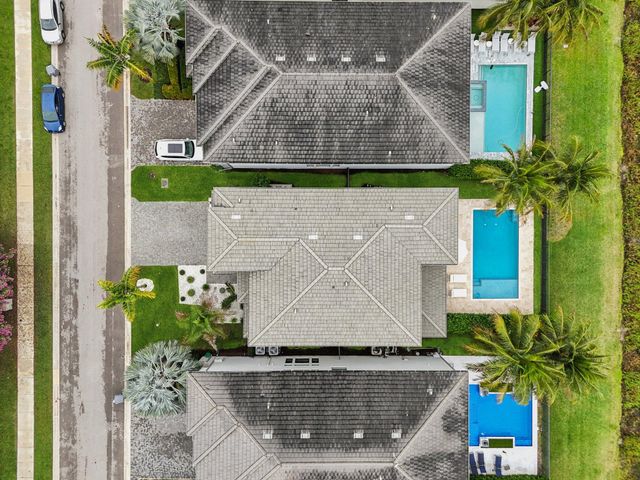 17360 Pagoda Palms Drive, Boca Raton, FL 33496