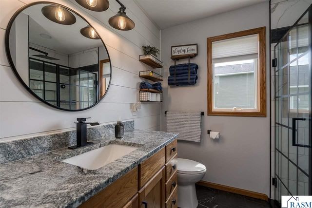 221 Pebble Creek Drive, Mankato, MN 56001