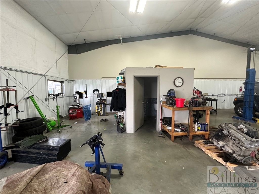 6508-6512 Wagon Trail, Billings, MT 59106 photo 10