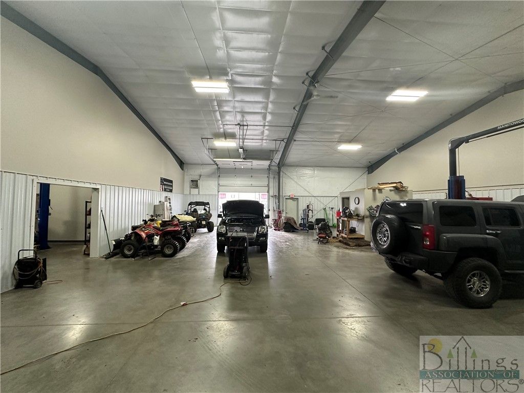 6508-6512 Wagon Trail, Billings, MT 59106 photo 9