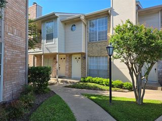3100 Jeanetta Street 1006, Houston, TX 77063