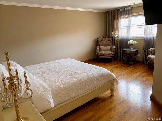 1180 E Broadway 4, Hewlett, NY 11557