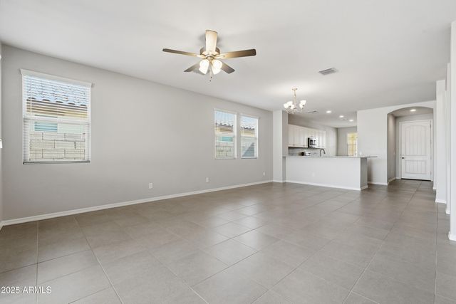 2836 W HAVASU Drive, San Tan Valley, AZ 85144