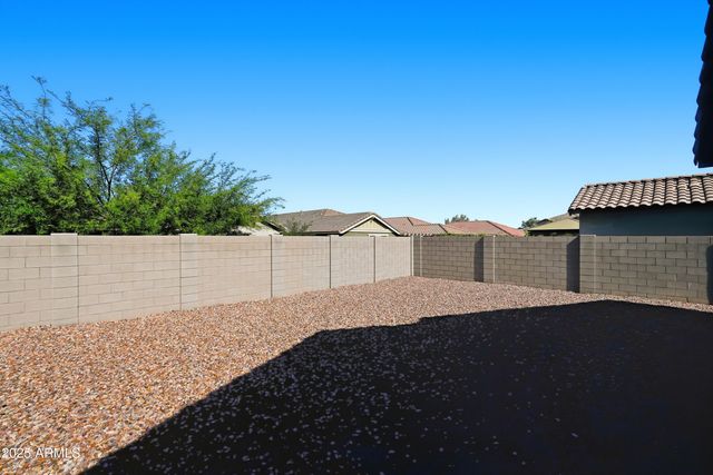 2836 W HAVASU Drive, San Tan Valley, AZ 85144