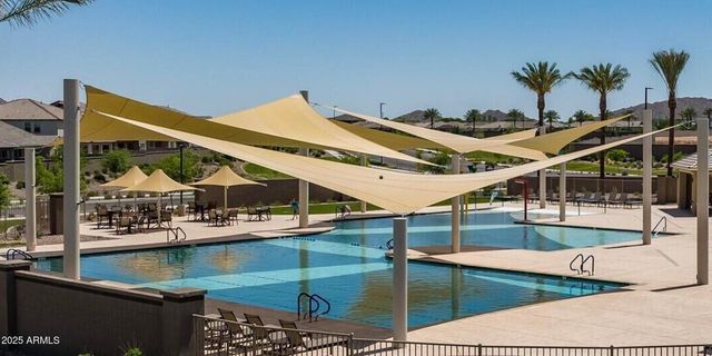 2836 W HAVASU Drive, San Tan Valley, AZ 85144