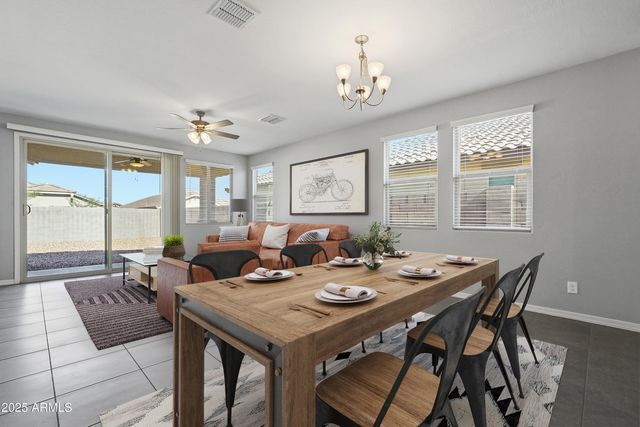 2836 W HAVASU Drive, San Tan Valley, AZ 85144