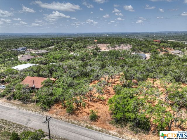 1158 Madrone Road, Fischer, TX 78623