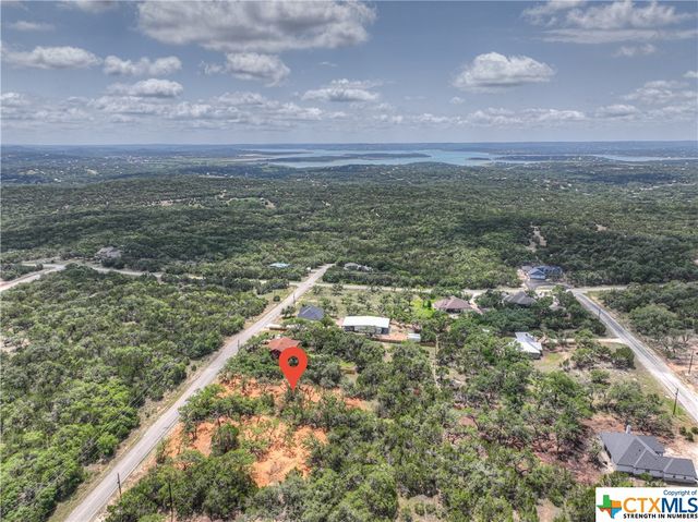 1158 Madrone Road, Fischer, TX 78623