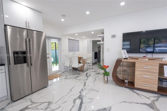 2840-2842 NW 13th Street, Miami, FL 33125