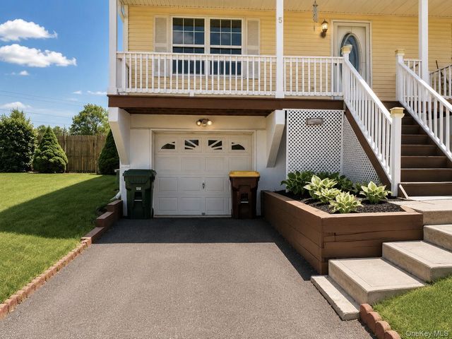 5 Alicia Lane, Warwick, NY 10990