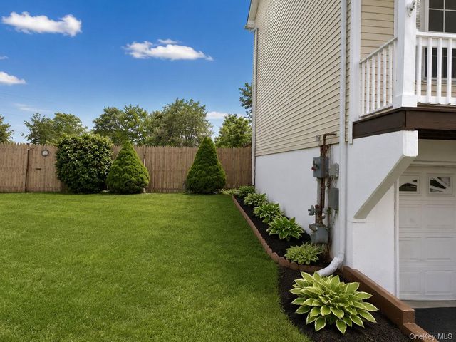 5 Alicia Lane, Warwick, NY 10990