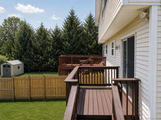5 Alicia Lane, Warwick, NY 10990