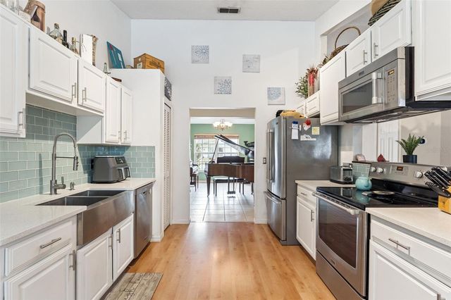 1016 PROVIDENCE LANE, Oviedo, FL 32765