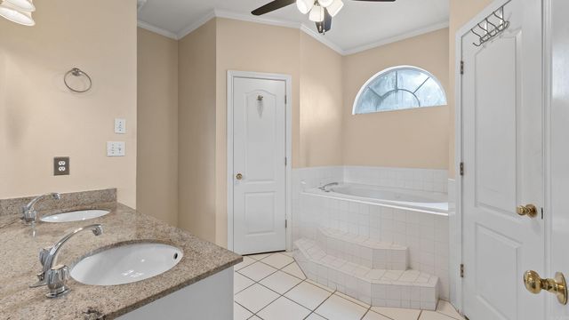 7005 Forest Oak Drive, Texarkana, AR 71854