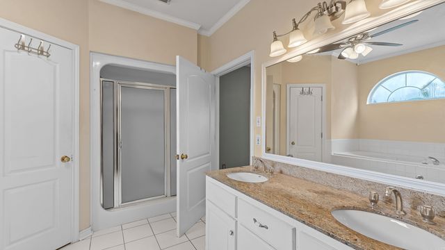 7005 Forest Oak Drive, Texarkana, AR 71854