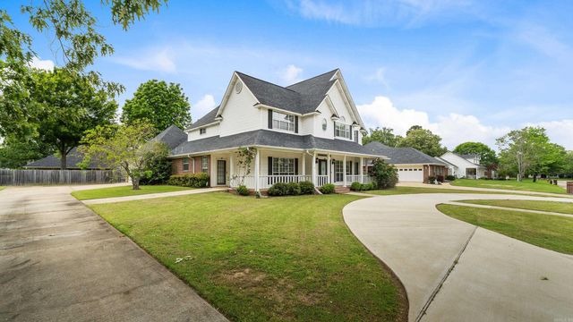 7005 Forest Oak Drive, Texarkana, AR 71854