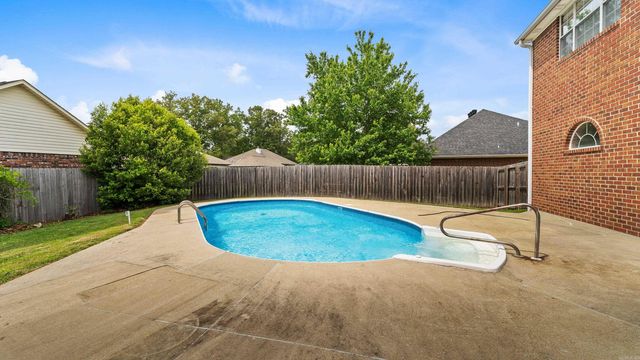 7005 Forest Oak Drive, Texarkana, AR 71854