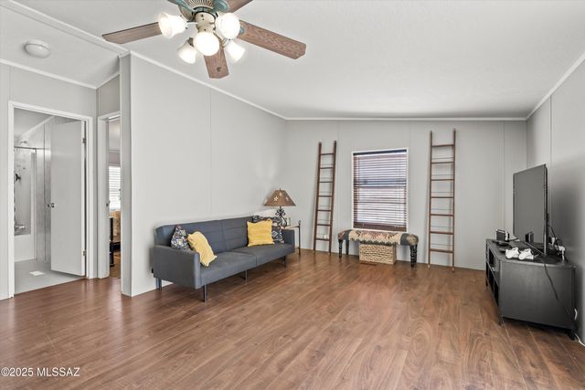 6420 N Sanders Road, Tucson, AZ 85743