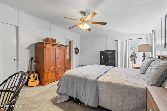 6420 N Sanders Road, Tucson, AZ 85743