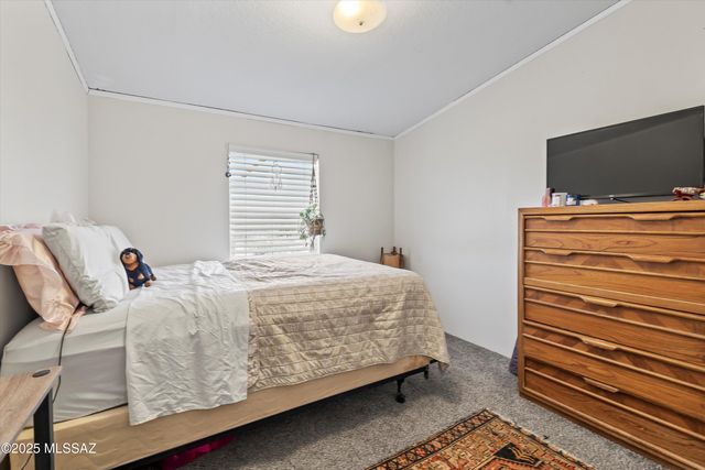 6420 N Sanders Road, Tucson, AZ 85743