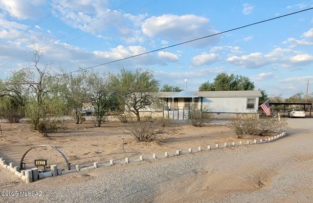6420 N Sanders Road, Tucson, AZ 85743