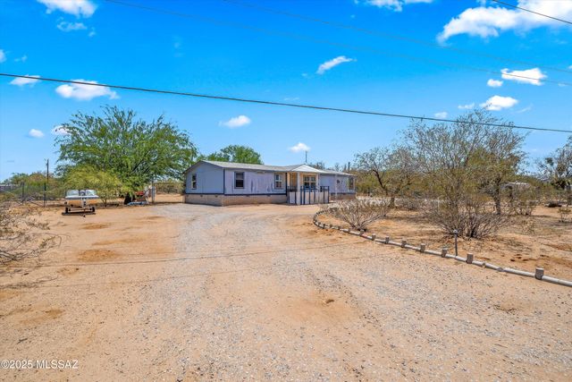 6420 N Sanders Road, Tucson, AZ 85743