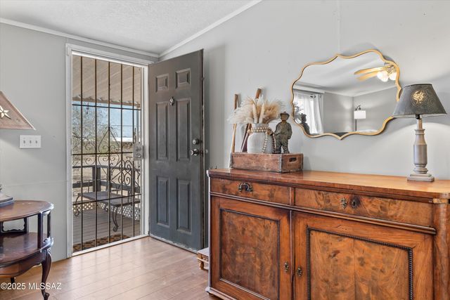 6420 N Sanders Road, Tucson, AZ 85743