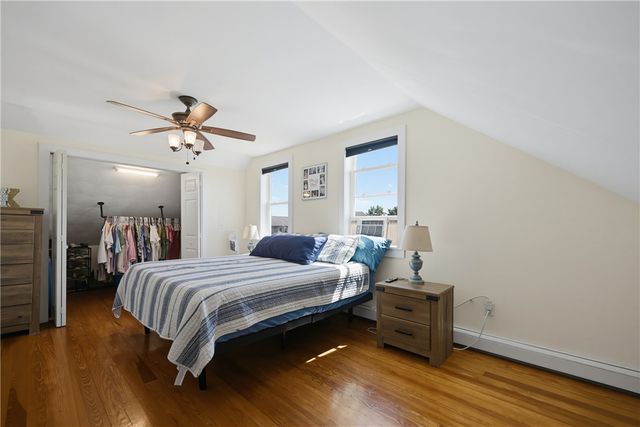 40 Walnut Street, Tiverton, RI 02878