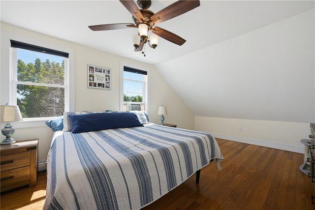 40 Walnut Street, Tiverton, RI 02878