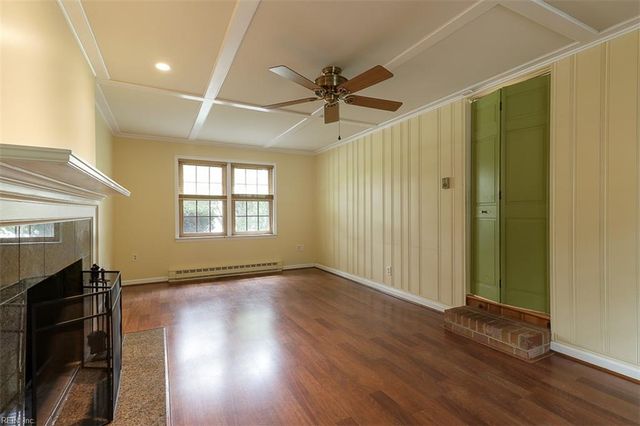 1101 Pickwick RD, Virginia Beach, VA 23455