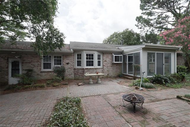 1101 Pickwick RD, Virginia Beach, VA 23455