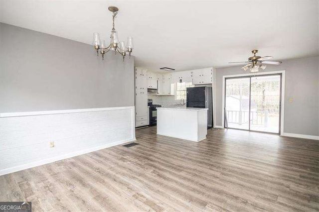 3541 Pinehill Circle, Acworth, GA 30101