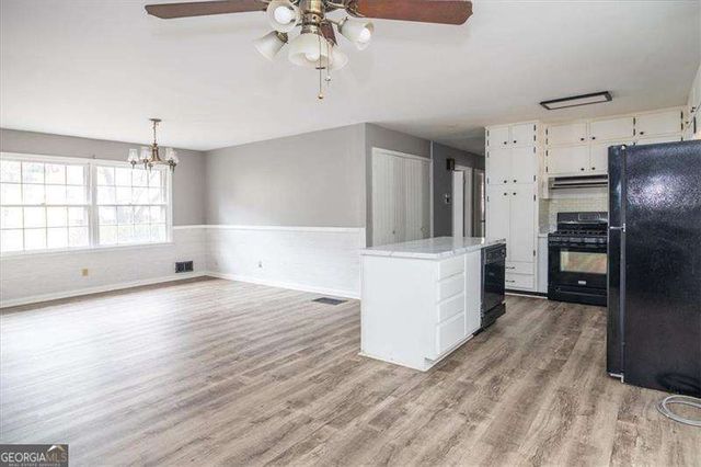 3541 Pinehill Circle, Acworth, GA 30101