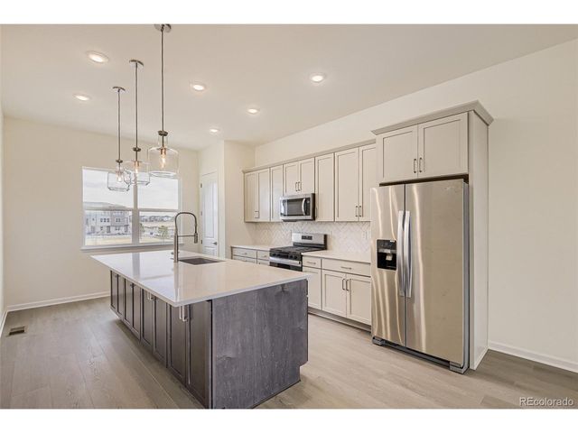 6273 N Jebel St, Aurora, CO 80019