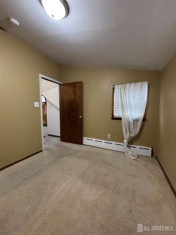 11 Tyndale Avenue, Monroe, NJ 08831