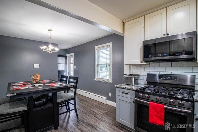 11 Tyndale Avenue, Monroe, NJ 08831