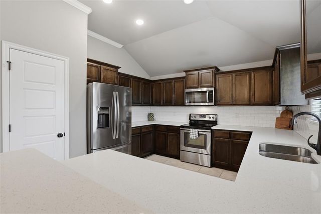9101 SW 48th Terrace, Oklahoma City, OK 73179