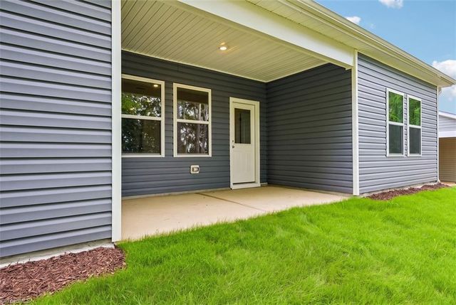 863 Hanford Landing Drive, Graham, NC 27253